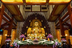 Chánh điện Việt Nam Quốc Tự trong Đại lễ Phật đản PL.2564 (2020) - Ảnh: Anh Quốc