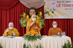 Hòa thượng Thích Giác Toàn phát biểu tán thán các thành viên Ban Từ thiện - Xã hội báo Giác Ngộ