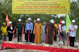Khởi công xây cầu bê-tông Tường Nguyên 401 tại xã Thạnh Phước, huyện Thạnh Hóa - Ảnh: T.N