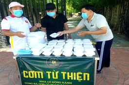 Nhà cổ Đại An đồng hành cùng bà con nghèo trong mùa Covid-19