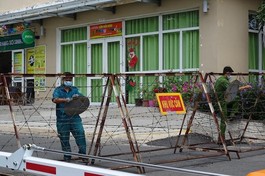 Nóng: TP.HCM phát hiện ca nghi nhiễm Covid-19, phong tỏa 1 block chung cư ở Thủ Đức