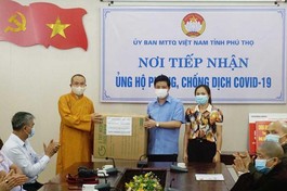 Tăng Ni tỉnh Phú Thọ ủng hộ công tác phòng, chống dịch Covid-19