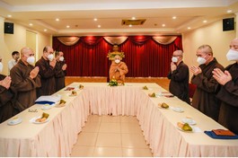 Buổi họp mặt thân mật tại trụ sở tòa soạn Báo Giác Ngộ với sự chủ trì của Hòa thượng Thích Giác Toàn