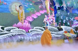 [TRUYỀN HÌNH TRỰC TIẾP] Đại lễ Kính mừng Phật đản Phật lịch 2566 tại Việt Nam Quốc Tự