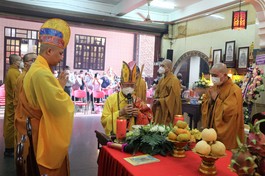 Phật giáo quận 5 và Phật giáo người Hoa tổ chức Đại lễ kỳ siêu hương linh tử nạn trong dịch bệnh