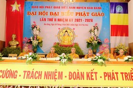 Chư tôn đức Chủ tọa đoàn
