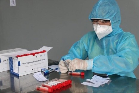 Trưa 11-6: Việt Nam ghi nhận 81 ca Covid-19 trong nước, TP.HCM thêm 18 ca