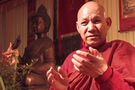 Thầy Sanghasena