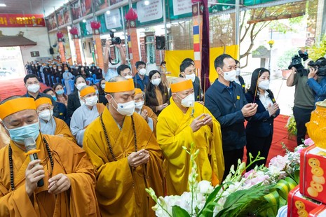 Phật giáo các tỉnh, thành trang nghiêm tổ chức lễ tưởng niệm Đức Pháp chủ GHPGVN