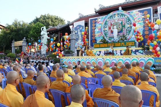 Trang nghiêm Đại lễ Phật đản tại Đắk Lắk, Đồng Tháp