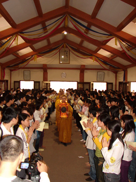 Hà Nội: Ban Hoằng pháp Trung ương tư vấn mùa thi ảnh 5