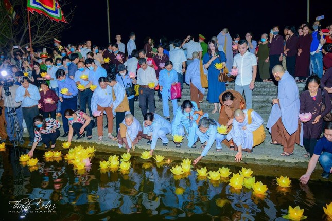 Ninh Bình: Lễ cầu quốc thái dân an và hoa đăng ở cố đô Hoa Lư ảnh 21