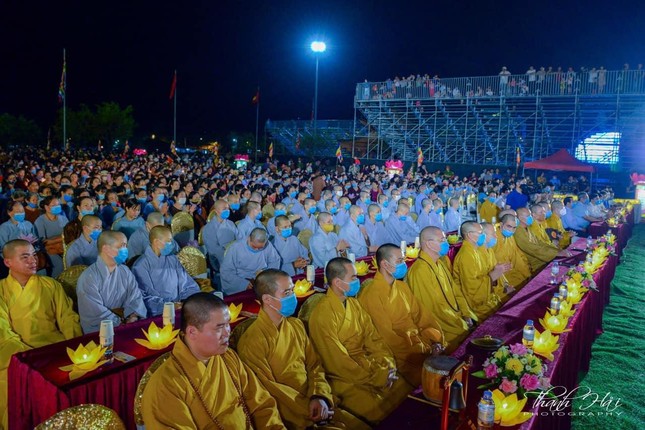 Ninh Bình: Lễ cầu quốc thái dân an và hoa đăng ở cố đô Hoa Lư ảnh 11