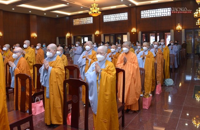 Trang nghiêm Đại lễ kỳ siêu nạn nhân tử vong trong dịch bệnh Covid-19, tại Việt Nam Quốc Tự ảnh 17