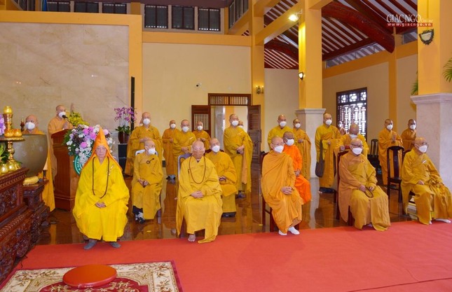 Lễ tưởng niệm 713 năm ngày Đức Phật hoàng Trần Nhân Tông nhập Niết-bàn, tại Việt Nam Quốc Tự ảnh 2