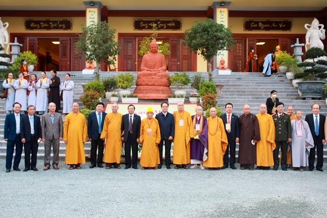Giáo hội Phật giáo Nghệ An tổ chức Đại lễ Kỷ niệm 10 năm thành lập ảnh 6