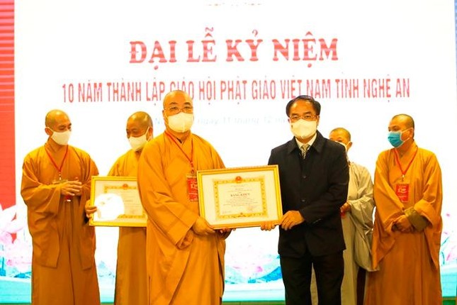 Giáo hội Phật giáo Nghệ An tổ chức Đại lễ Kỷ niệm 10 năm thành lập ảnh 4