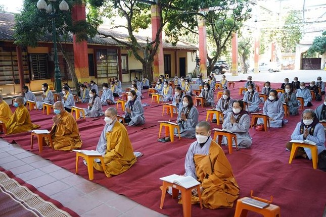 Hà Nội: Khóa tu "Ngày an lạc" trực tuyến, tại chùa Bằng nhân mùa gia hạnh Phổ Hiền ảnh 4