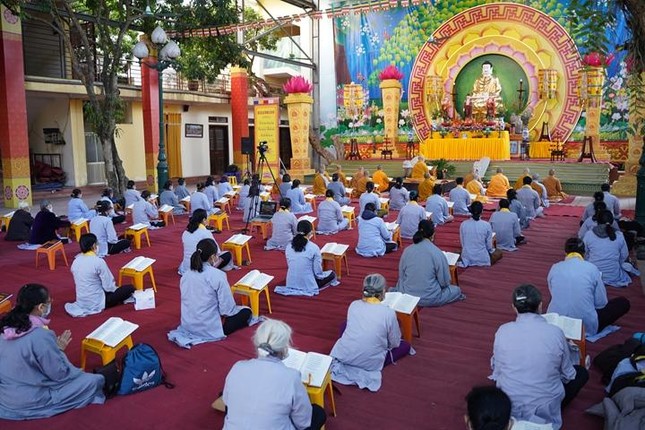 Hà Nội: Khóa tu "Ngày an lạc" trực tuyến, tại chùa Bằng nhân mùa gia hạnh Phổ Hiền ảnh 5