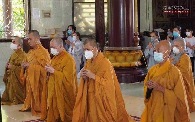 Lễ tưởng niệm Đại lão Hòa thượng Thích Tắc An nội bộ tại chùa Thiền Tôn 2 - TP.Thủ Đức ảnh 3