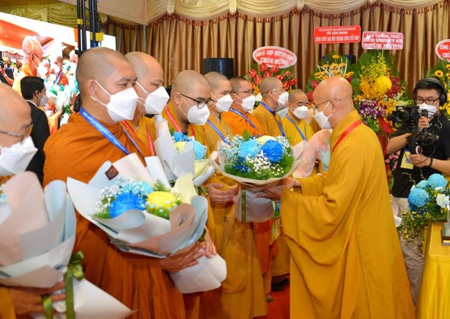 Thượng tọa Thích Thiện Nghĩa tiếp tục làm Trưởng ban Trị sự Phật giáo quận 6 ảnh 30