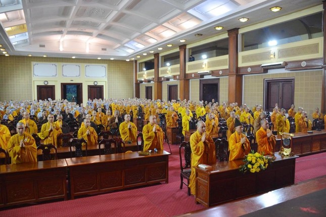 Học viện Phật giáo VN tại TP.Hà Nội, đại diện Thiền phái Trúc Lâm tưởng niệm Đức Pháp chủ GHPGVN ảnh 4