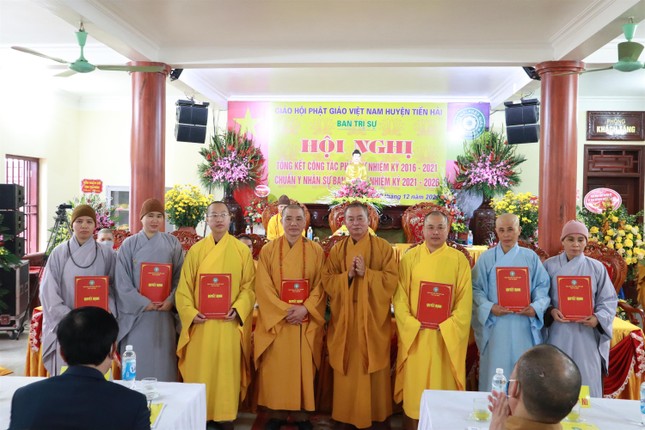 Thái Bình: Chuẩn y nhân sự Ban Trị sự GHPGVN huyện Tiền Hải nhiệm kỳ 2021-2026 ảnh 6