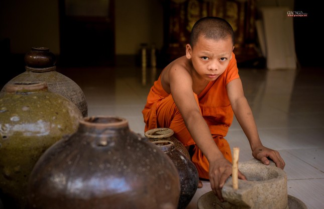 Không khí chuẩn bị đón Tết Chôl Chnăm Thmây của các chùa Khmer ở Trà Vinh ảnh 8