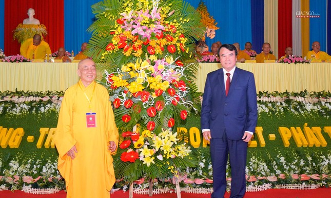 Lâm Đồng: Hòa thượng Thích Thanh Tân được tái suy cử Trưởng ban Trị sự GHPGVN tỉnh (2022-2027) ảnh 19