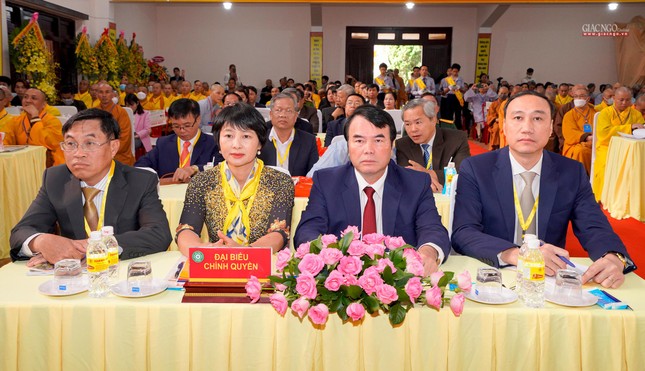 Lâm Đồng: Hòa thượng Thích Thanh Tân được tái suy cử Trưởng ban Trị sự GHPGVN tỉnh (2022-2027) ảnh 13