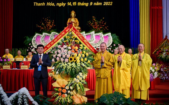 Thanh Hóa: Thượng tọa Thích Tâm Định được suy cử tân Trưởng ban Trị sự tỉnh nhiệm kỳ 2022-2027 ảnh 18