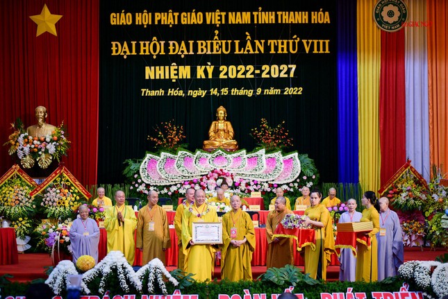 Thanh Hóa: Thượng tọa Thích Tâm Định được suy cử tân Trưởng ban Trị sự tỉnh nhiệm kỳ 2022-2027 ảnh 4