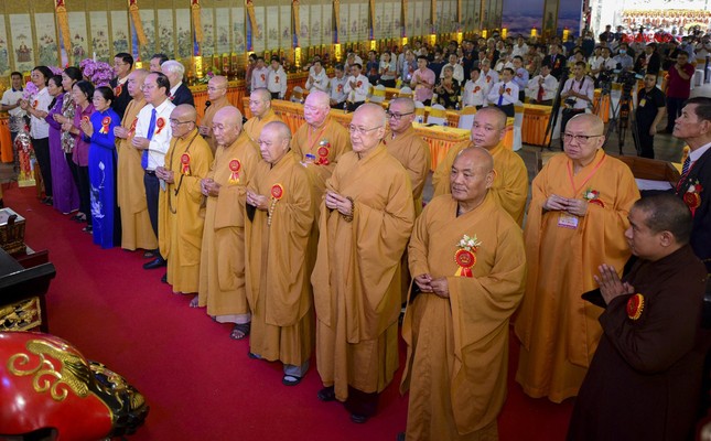 Khai mạc Pháp hội kỳ phước phổ độ Vạn Nhân Duyên của Phật giáo Hoa tông ảnh 1