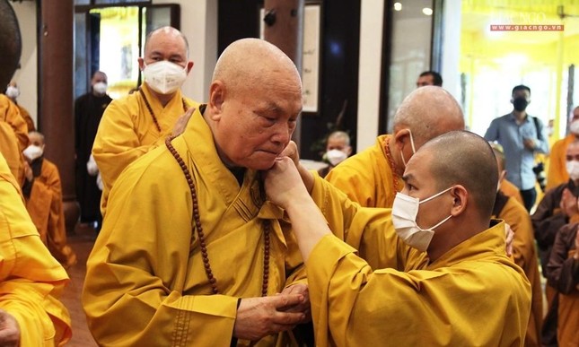 Trung ương Giáo hội Phật giáo Việt Nam viếng tang Thiền sư Thích Nhất Hạnh ảnh 3