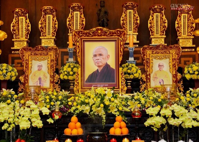 Trưởng lão Hòa thượng Thích Trí Quảng tưởng niệm Thiền sư Thích Nhất Hạnh tại tổ đình Ấn Quang ảnh 1