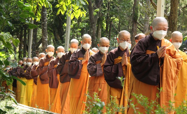 [Ảnh] Lễ thỉnh Giác linh Thiền sư tham yết Phật Tổ và sái tịnh Đài trà-tỳ ảnh 8