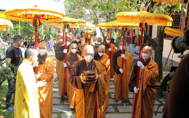[Ảnh] Lễ thỉnh Giác linh Thiền sư tham yết Phật Tổ và sái tịnh Đài trà-tỳ ảnh 10