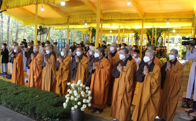 [Ảnh] Lễ thỉnh Giác linh Thiền sư tham yết Phật Tổ và sái tịnh Đài trà-tỳ ảnh 37