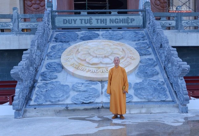 Trưởng lão Hòa thượng Thích Trí Quảng sách tấn Tăng Ni sinh viên Học viện Phật giáo VN tại TP.HCM ảnh 11