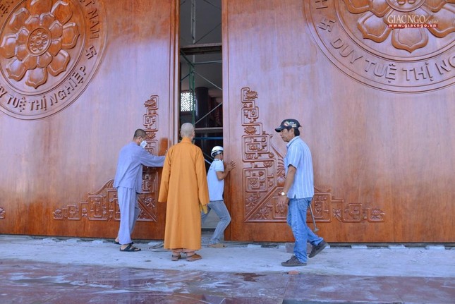 Trưởng lão Hòa thượng Thích Trí Quảng sách tấn Tăng Ni sinh viên Học viện Phật giáo VN tại TP.HCM ảnh 15