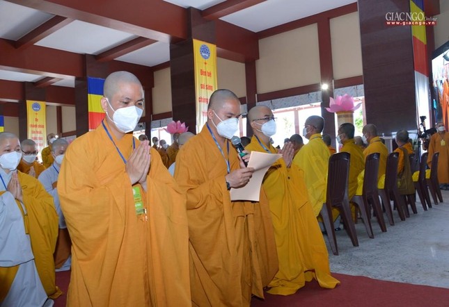 Trang trọng lễ tốt nghiệp năm 2022 các hệ đào tạo thuộc Học viện Phật giáo VN tại TP.HCM ảnh 5