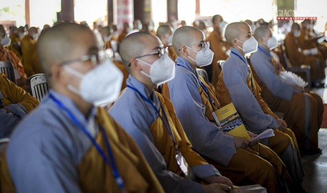 Trang trọng lễ tốt nghiệp năm 2022 các hệ đào tạo thuộc Học viện Phật giáo VN tại TP.HCM ảnh 36