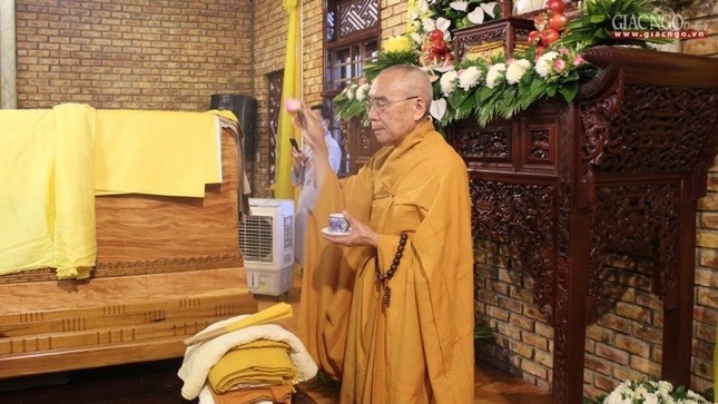 Thừa Thiên Huế: Lễ nhập kim quan Trưởng lão Hòa thượng Thích Lương Phương ảnh 1