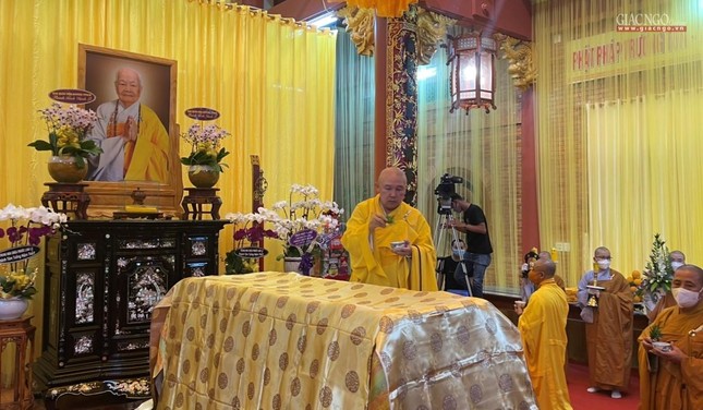 Lễ nhập kim quan Ni trưởng Thích nữ Như Ngọc tại chùa Phước Huệ (TP.Sa Đéc) ảnh 7