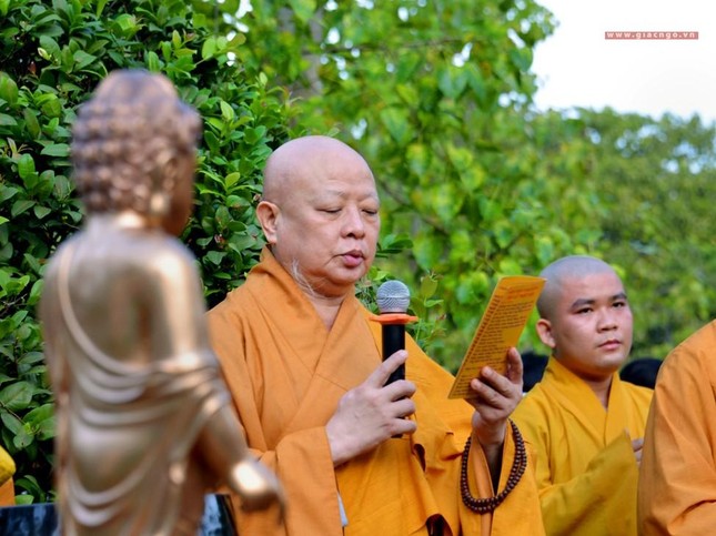 Trang nghiêm lễ Tắm Phật tại chùa Huê Nghiêm ảnh 7