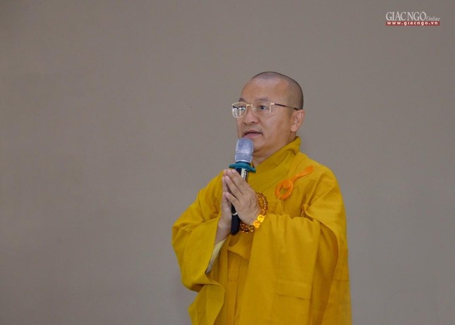 Đức Quyền Pháp chủ khai pháp mở đầu tuần cấm túc an cư của lãnh đạo Học viện Phật giáo VN tại TP.HCM ảnh 21