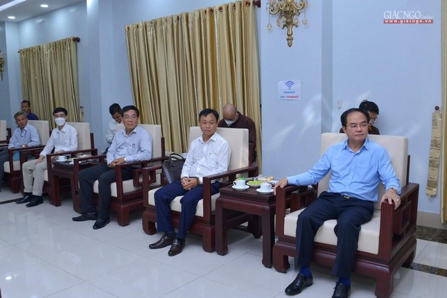 Nguyên Phó Thủ tướng Thường trực Trương Hòa Bình thăm Đức Quyền Pháp chủ GHPGVN ảnh 14