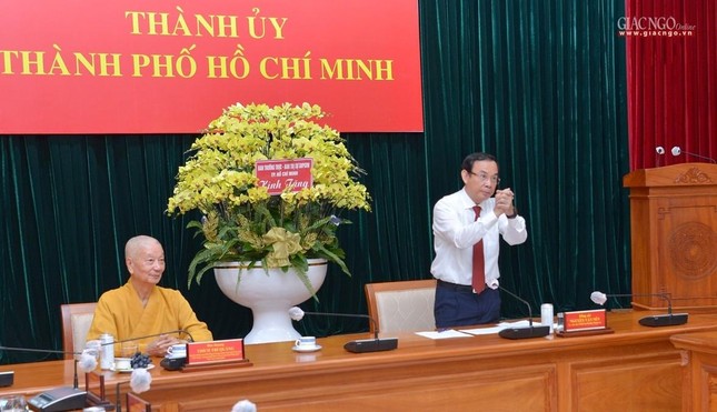 Bí thư Thành ủy Nguyễn Văn Nên và lãnh đạo TP.HCM tiếp thân mật chư tôn giáo phẩm lãnh đạo Giáo hội ảnh 4