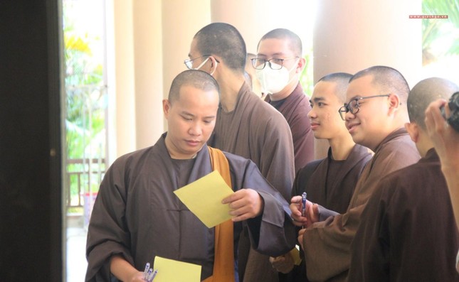 Học viện Phật giáo VN tại Huế tổ chức kỳ thi tuyển sinh cử nhân Phật học khóa XIII ảnh 8