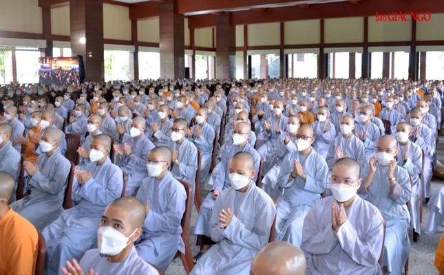 Học viện Phật giáo VN tại TP.HCM tổng khai giảng năm học 2022-2023 ảnh 15